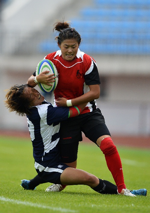 橄榄球球员突破自我,表现堪称完美的简单介绍 橄榄球球员突破自我,表现堪称完美的简单介绍