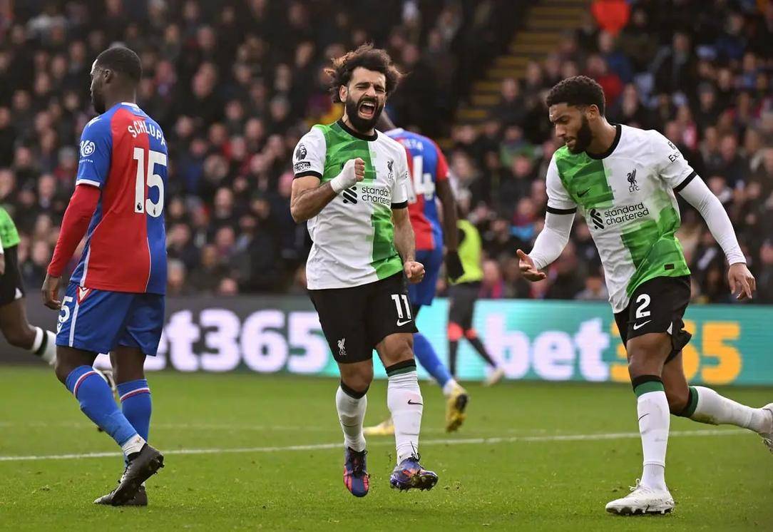 英超迎来宿敌之战,恩怨再续 英超迎来宿敌之战,恩怨再续