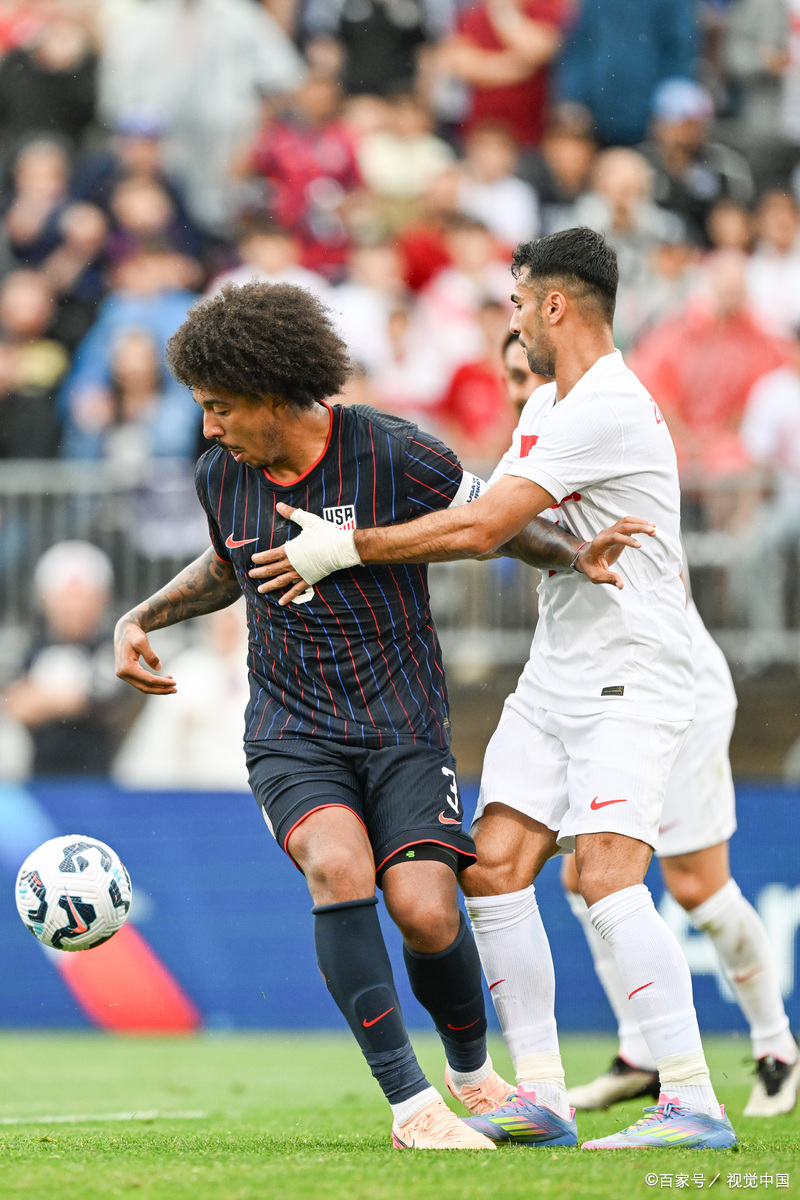 多特蒙德轻取AC米兰，若日尼奥统治全场