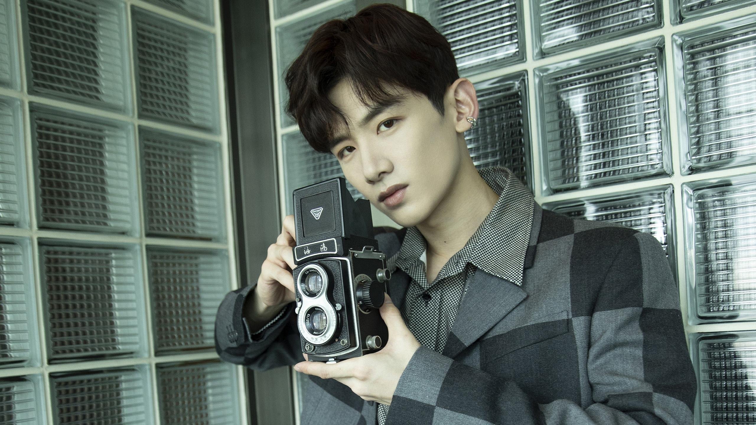 哈利伯顿穿针引线，马刺行云流水狂胜活塞